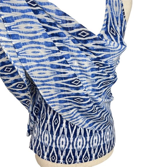 Anthropologie Meadow Rue Sleeveless Blue and White Aztec Tank Top Blouse Size XS - Picture 4 of 7
